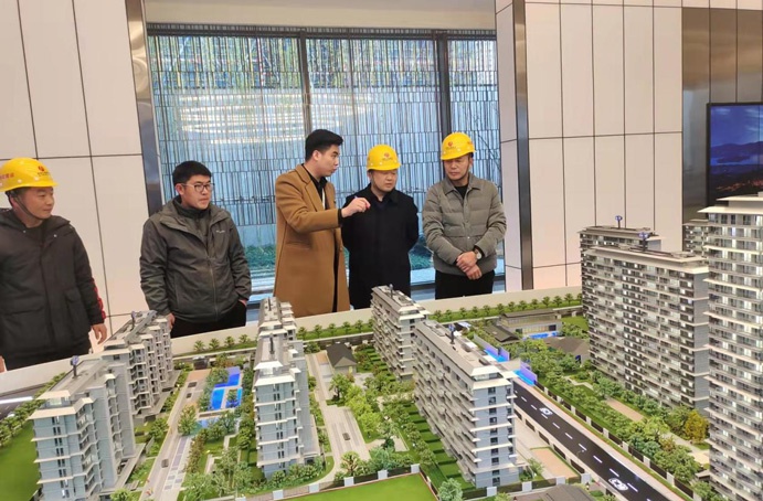 南昌市政建設集團呂文前往省外房建項目檢查指導691.jpg